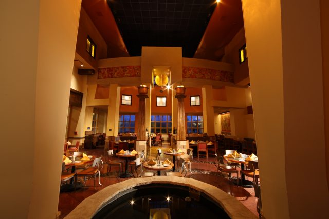 Coronado Springs Resort Hotel - Maya Grill © Disney