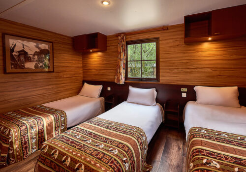 Disneyland® Paris Hotels Disneyland Hotel Davy Crockett Ranch 