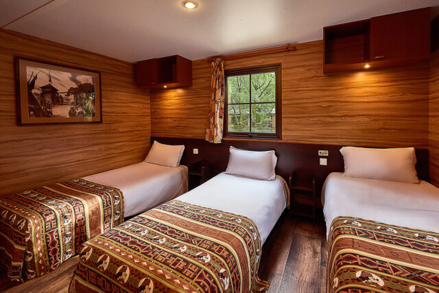 Disneyland® Paris Hotels Disneyland Hotel Davy Crockett Ranch