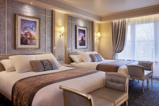 Disneyland® Paris Hotels Disneyland Hotel